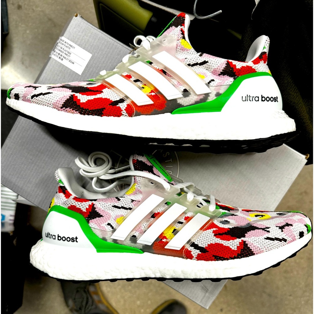 Adidas ultraboost marimekko